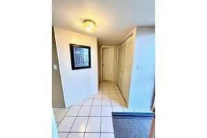 2649 48th Terrace, Lauderdale Lakes, FL 33313 - MLS#B26042747
