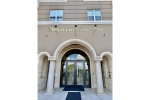 616 Clearwater Park Road, West Palm Beach, FL 33401 - MLS#B26042773