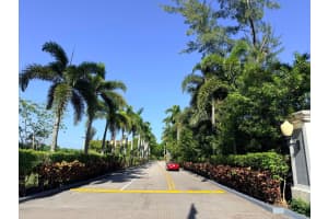 5077 7th Street, Miami, FL 33126 - MLS#B26042880