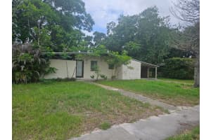 174 Celestia Court, Port Saint Lucie, FL 34983 - MLS#B26042917
