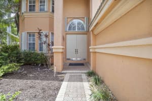 6370 Stonehurst, Lake Worth, FL 33467, Lake Worth, FL 33467 - MLS#B26042949