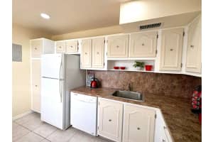 4140 44th Avenue, Lauderdale Lakes, FL 33319 - MLS#B26042992