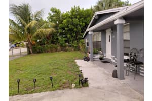 3210 Nw 18th Place, Lauderhill, Fl 33311, Lauderhill