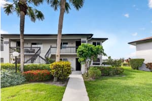 5650 Spindle Palm Court, Delray Beach, FL 33484 - MLS#B26043007