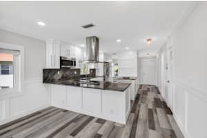 5650 Spindle Palm Court, Delray Beach, FL 33484 - MLS#B26043007