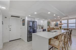 5440 Ocean Drive, Singer Island, FL 33404 - MLS#B26043012