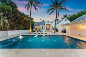 43 Beach Beach, Jupiter Island, FL 33455 - MLS#B26043018