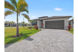 12827 Scenic View, Port Saint Lucie, FL 34987 - MLS#B26043029