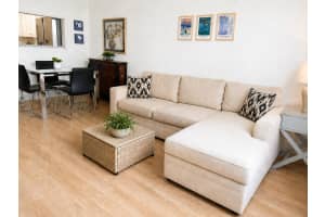 2016 Federal Highway, Boynton Beach, FL 33435 - MLS#B26043048