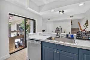 22976 Oxford Place, Boca Raton, FL 33433 - MLS#B26043061