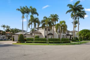 7474 Bay Cove Court, Boca Raton, FL 33487 - MLS#B26043090