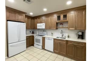 124 Sandy Lane, Royal Palm Beach, FL 33411 - MLS#B26043114
