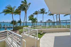 2650 Lake Shore Drive, Riviera Beach, FL 33404 - MLS#B26043120