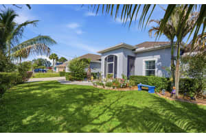 2081 Tropical Terrace, Port Saint Lucie, FL 34953 - MLS#B26043186