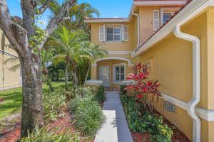 1000 Arezzo Circle, Boynton Beach, FL 33436 - MLS#B26043242
