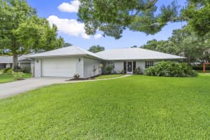 620 39th Court, Vero Beach, FL 32968 - MLS#B26043301