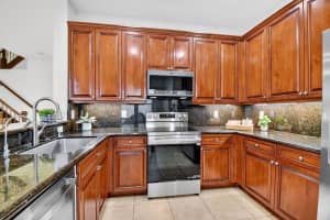 7662 Spatterdock Drive, Boynton Beach, FL 33437 - MLS#B26043331