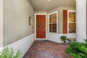 9250 Wrangler Drive, Lake Worth, FL 33467 - MLS#B26043351
