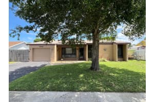 8511 8th Street, Pembroke Pines, FL 33024 - MLS#B26043355