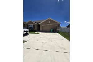 2101 Floresta Drive, Port Saint Lucie, FL 34984 - MLS#B26043363