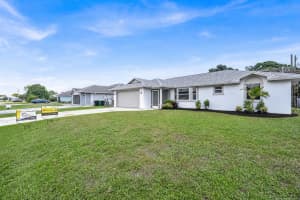 3520 Hyde Circle, Port Saint Lucie, FL 34983 - MLS#B26043416