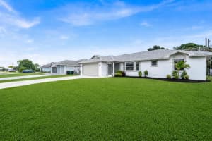 3520 Hyde Circle, Port Saint Lucie, FL 34983 - MLS#B26043416
