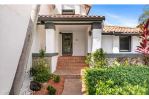 2116 Austin , Weston, FL 33326 - MLS#B26043419