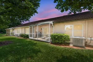 10469 Pelican Drive, Wellington, FL 33414 - MLS#B26043435
