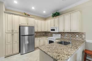 7410 Ringwood Terrace, Boynton Beach, FL 33437 - MLS#B26043516