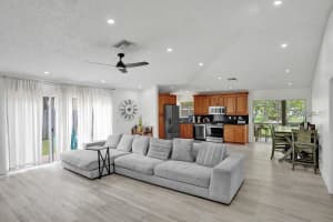 13525 5th Court, Plantation, FL 33325 - MLS#B26043520