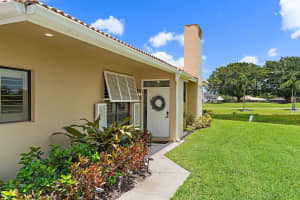 261 Old Meadow Way Way, Palm Beach Gardens, FL 33418 - MLS#B26043524