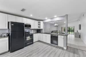 4148 Palm Forest Drive, Delray Beach, FL 33445 - MLS#B26043540