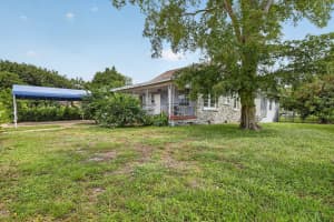 2465 Taylor Street, Hollywood, FL 33020 - MLS#B26043566
