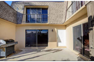 4101 Waterview Circle, Palm Springs, FL 33461 - MLS#B26043568