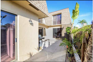 4101 Waterview Circle, Palm Springs, FL 33461 - MLS#B26043568
