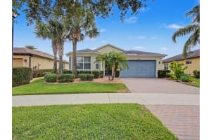 11861 Crestwood Circle, Port Saint Lucie, FL 34987 - MLS#B26043603