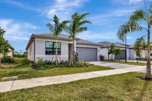12611 Manatee Marsh Terrace, Port Saint Lucie, FL 34987 - MLS#B26043633