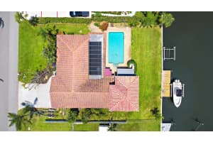 8422 Royal Street, Hobe Sound, FL 33455 - MLS#B26043665