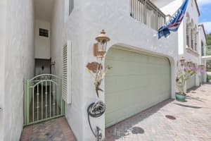 2932 Hidden Harbour Court, Dania Beach, FL 33312 - MLS#B26043672