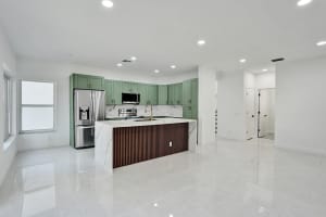 6991 Marion Avenue, Margate, FL 33063 - MLS#B26043701