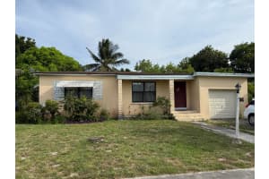 770 148th Terrace, Miami, FL 33168 - MLS#B26043777