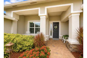 367 Vista Lake Drive, Port Saint Lucie, FL 34953 - MLS#B26043815