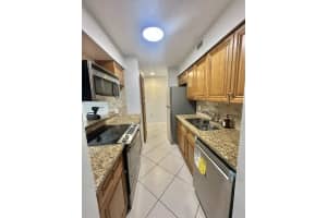 2305 Congress Avenue, Boynton Beach, FL 33426 - MLS#B26043828