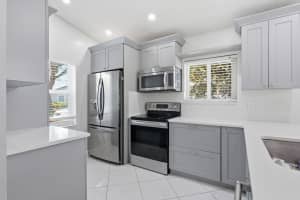 8621 Jasmine Way, Boca Raton, FL 33496 - MLS#B26043880