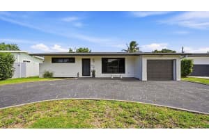 8370 Nw 26th Place, Sunrise, Fl 33322, Sunrise