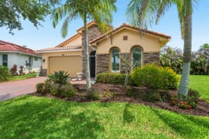 9617 Gum Tree Court, Port Saint Lucie, FL 34987 - MLS#B26043944