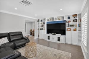 631 17th Street, Boca Raton, FL 33486 - MLS#B26043978