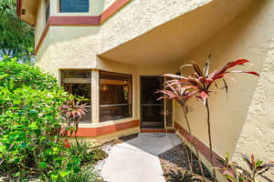 5355 10th Fairway Drive, Delray Beach, FL 33484 - MLS#B26044078