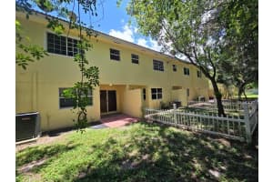 921 Imperial Lake Road, West Palm Beach, FL 33413 - MLS#B26044254