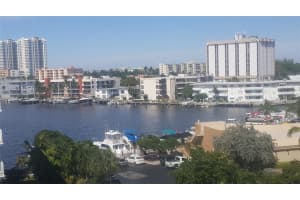 111 Golden Isles Dr APT E10, Hallandale Beach, FL 33009, Sold 11/01/16